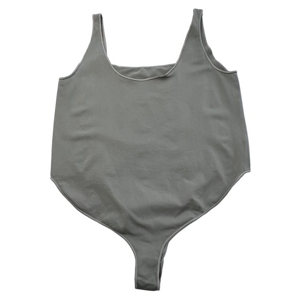 SKIMS Essential Scoop Neck Bodysuit NEW Smoke 4X/5X - Picture 3 of 11